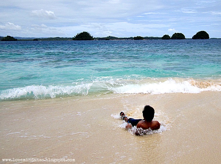 Pretty Bikini Filipina Almira Cedeno Exotic Naked Island 