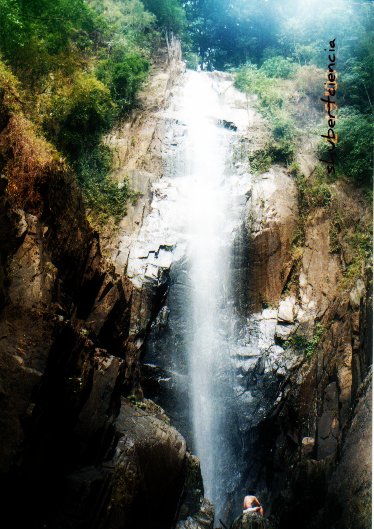 Bulalacao Falls