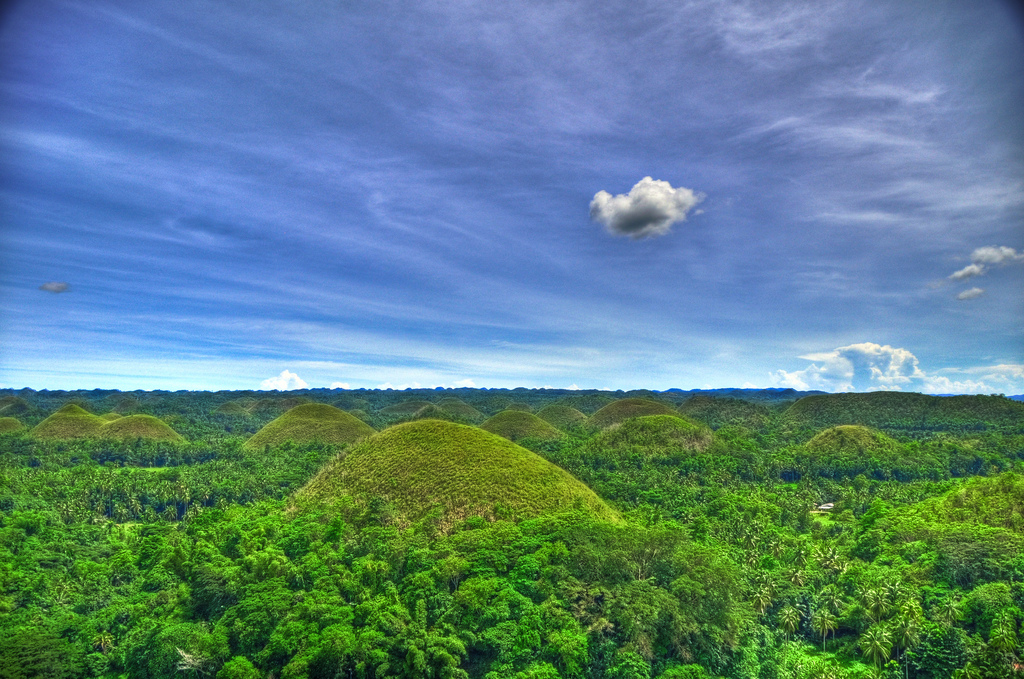 Chocolate Hills by mendhak/Creative Commons