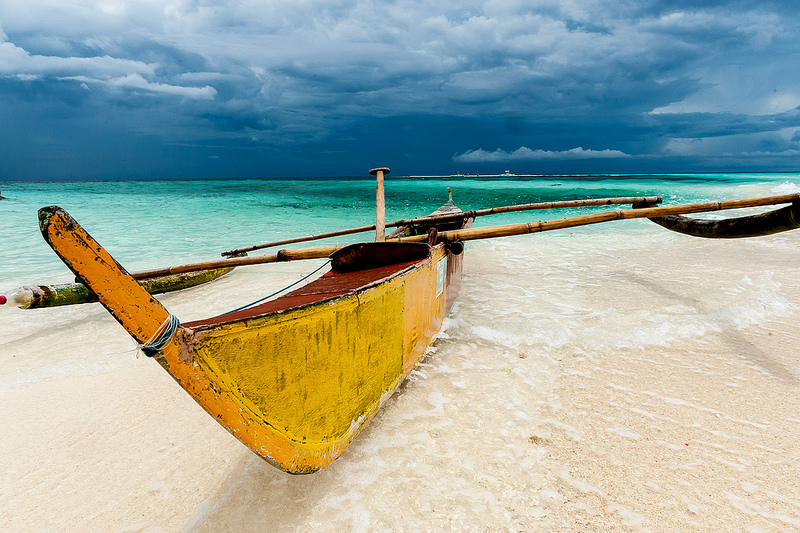 Photo of the Day: One Yellow Boat