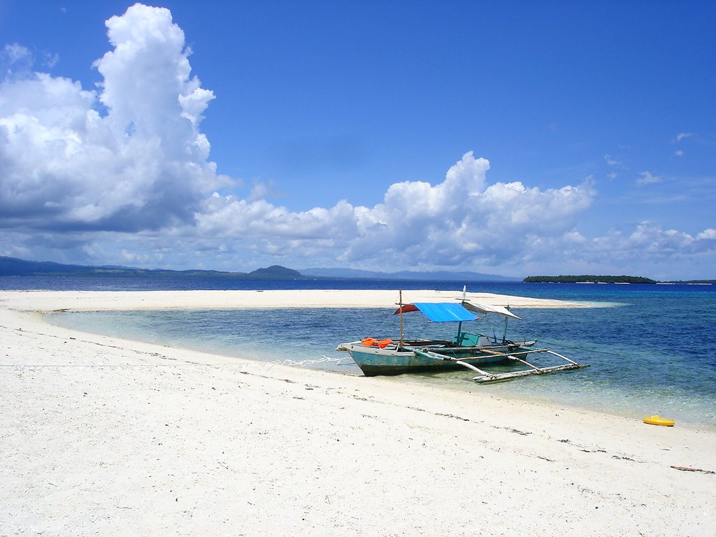 Digyo island, Quatro Islas, Hindang, Leyte Image source: panoramio.com