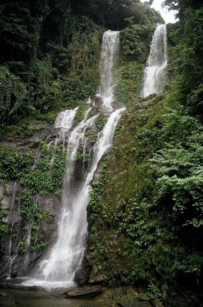Tamaraw Falls Image source: Kok Leng Yeo/creative commons