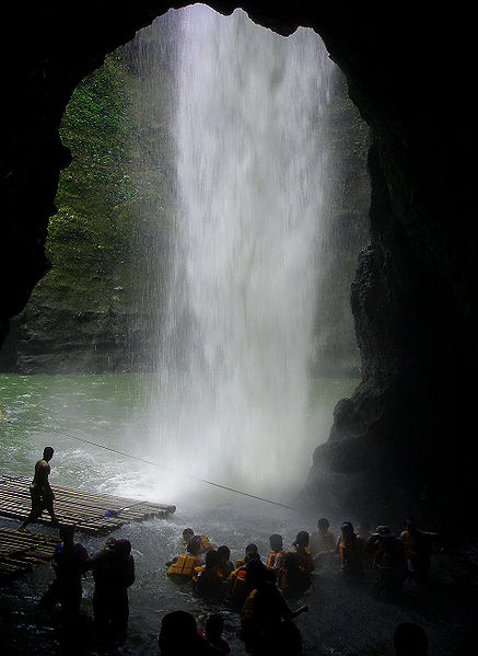 Inside the Devil's cave behind the waterfall Image source: Angelo Juan Ramos/Creative Commons
