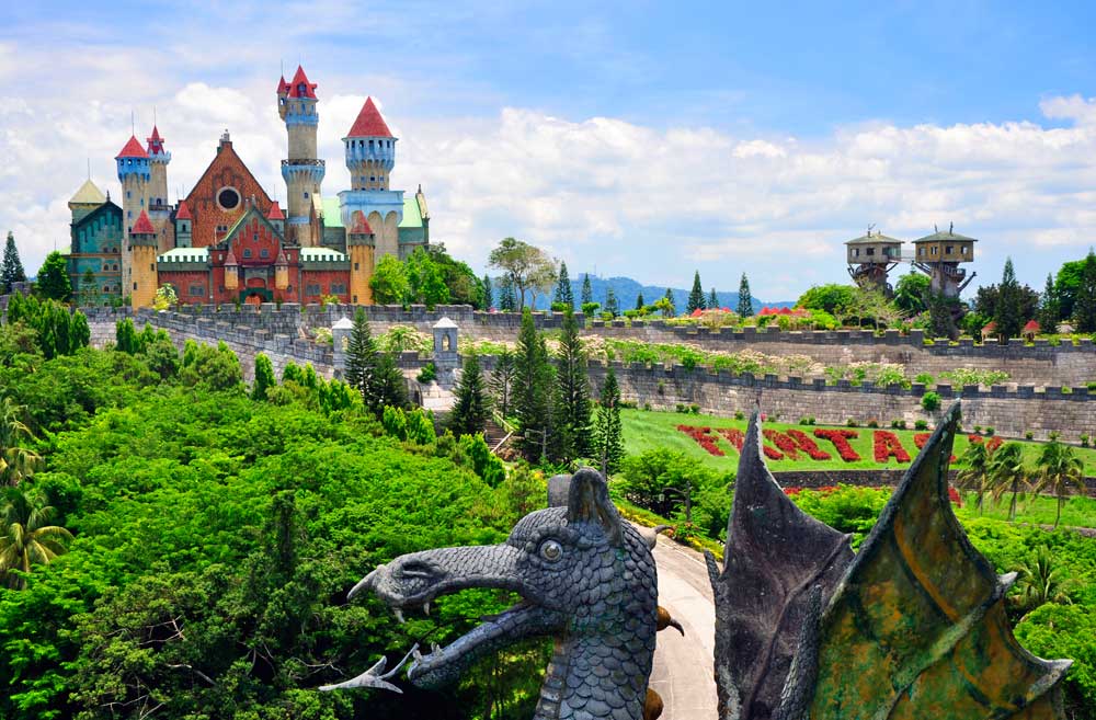 5 of the Best Theme Parks in the Philippines