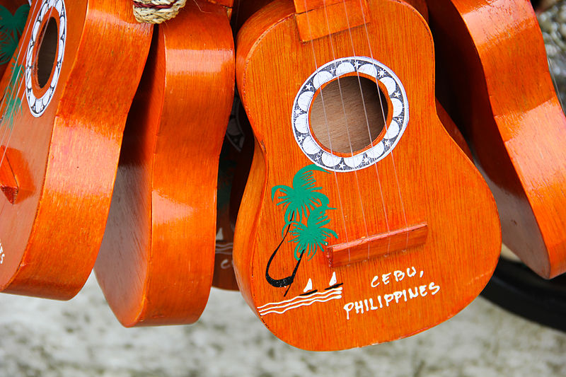 Cebu Guitar Toys for Sale Image source: Jose Angelo Santos/Creative Commons