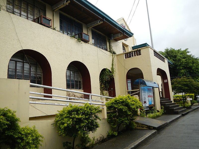 Aritao Townhall and Town Plaza Image source: Ramon FVelasquez/Creative Commons