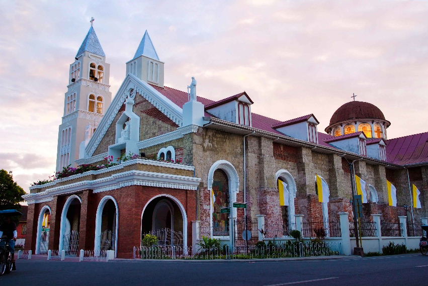 The Sts. Peter and Paul Cathedral Image source: www.calbayog.gov.ph