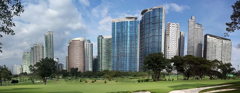 Bonifacio Global City with the Manila Golf and Country Club in the foreground. Image source: Hans Olav Lien