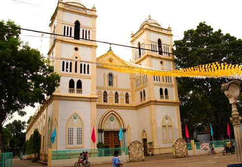 San Antonio De Padua Parish Church Image source: www.tuburancebu.gov.ph