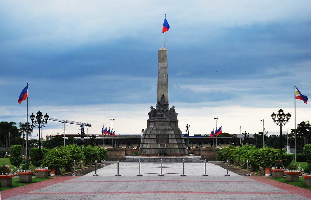 Rizal Park Facing Quirino Grandstand Image source: asteegabo of Flickr.com/Creative Commons