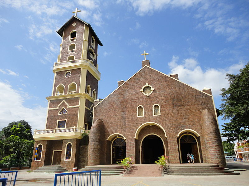 Basilica Minore of Our Lady of Piat Image source: Sfan00 IMG/ Creative Commons