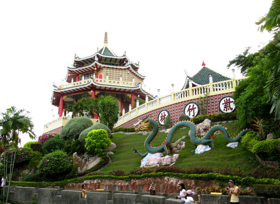Taoist Temple Photo by: dbgg1979 of Flickr.com/Creative Commons