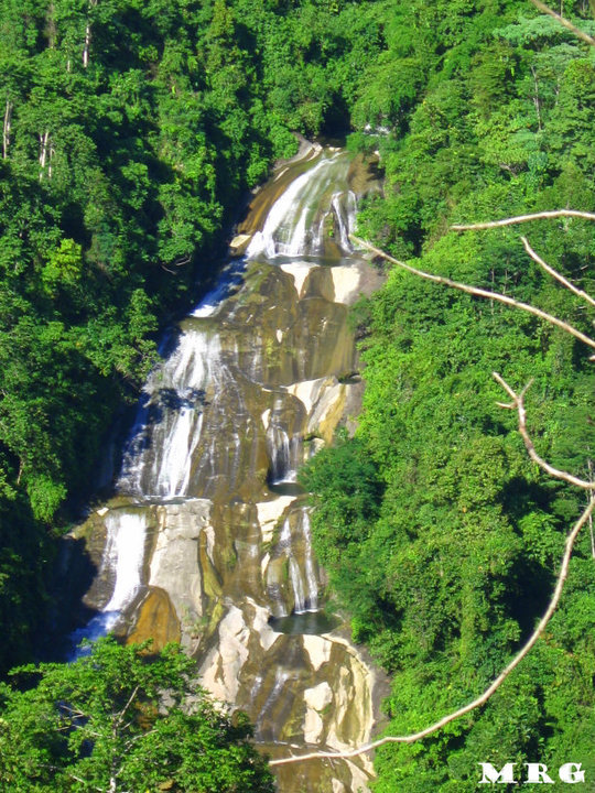 Pinagalaan Falls Photo by: Greenhiss/CC