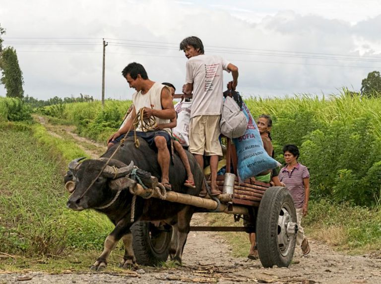 different-types-of-transportation-in-the-philippines-triptheislands