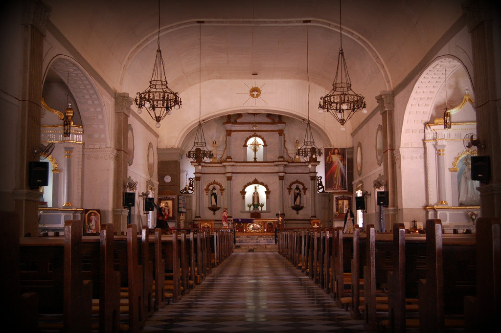 San Fabian Cathedral Photo by: Shubert Ciencia of Flickr.com/CC