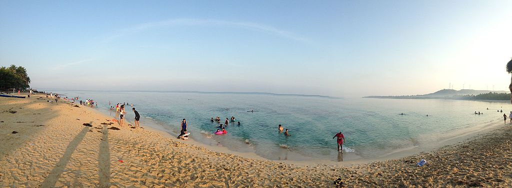 Pagudpud Beach Photo by: Hariboneagle927/Wikimedia Commons 