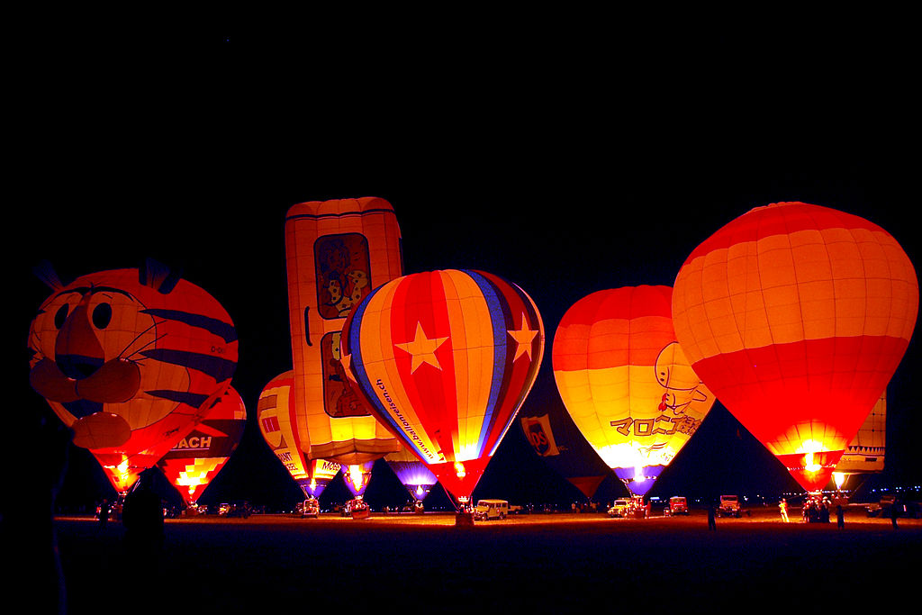 Philippine International Hot-Air Balloon Festival Photo by: Ninjakeg/Wikimedia Commons
