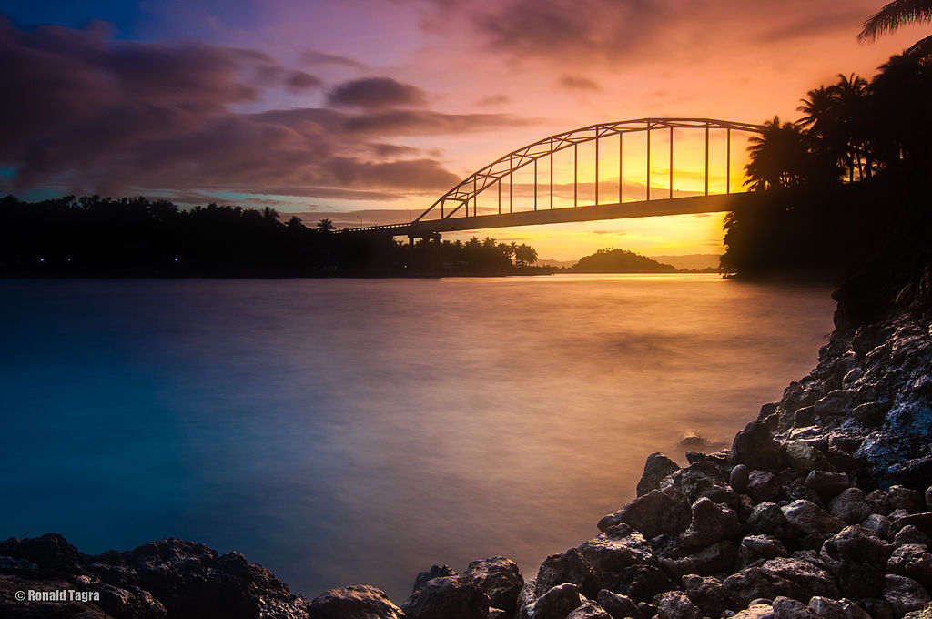 Wa-wa Bridge Photo by: Ronald Tagra/Wikimedia Commons 