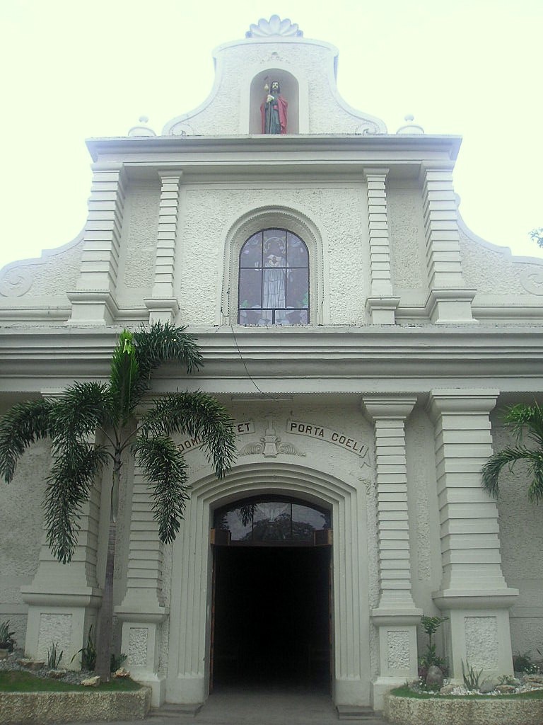 Bangued Cathedral Photo by: Croberto68/Wikimedia Commons 