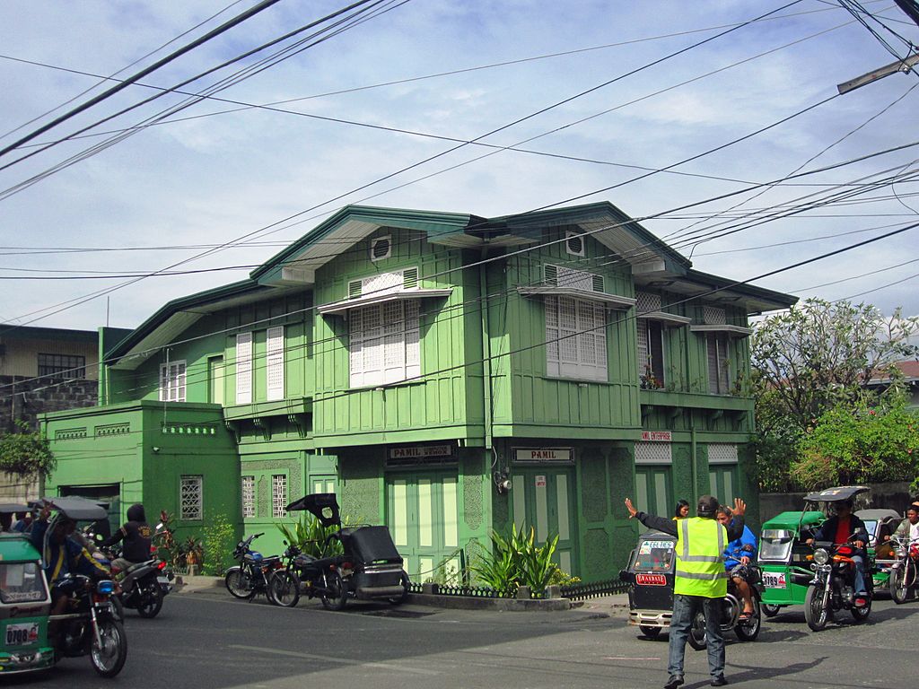 Pamil Ancestral House Photo by: Raani Paranas/Wikimedia Commons 