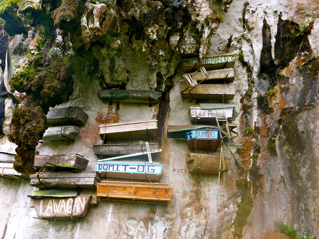 sagada hanging coffin